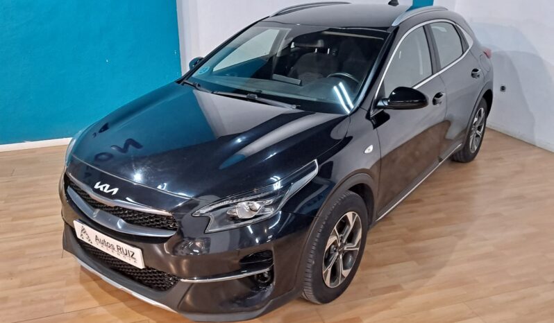 
								KIA XCEED 1.0 T-GDI DRIVE completo									