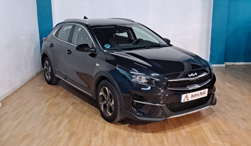 
								KIA XCEED 1.0 T-GDI DRIVE completo									