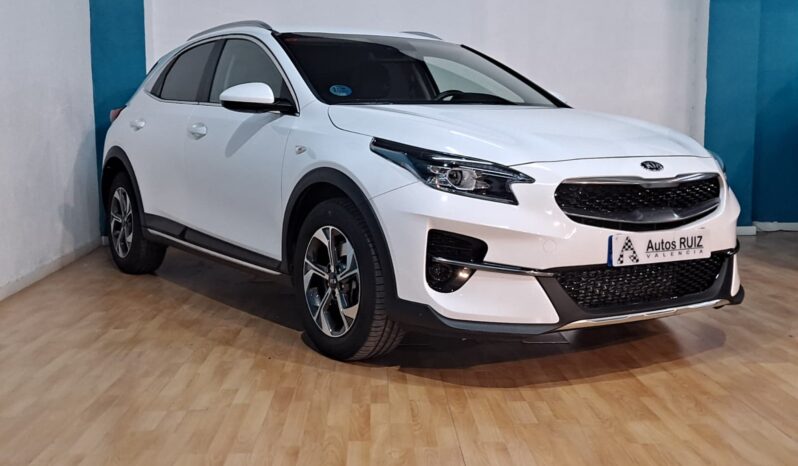 
								KIA XCEED 1.0 T-GDI DRIVE completo									