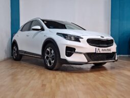 
										KIA XCEED 1.0 T-GDI DRIVE completo									