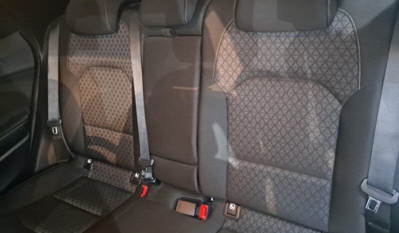 
								KIA XCEED 1.0 T-GDI DRIVE completo									