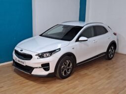 
										KIA XCEED 1.0 T-GDI DRIVE completo									