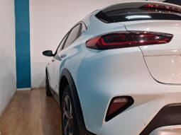 
										KIA XCEED 1.0 T-GDI DRIVE completo									