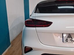 
										KIA XCEED 1.0 T-GDI DRIVE completo									