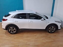 
										KIA XCEED 1.0 T-GDI DRIVE completo									