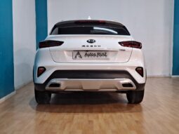 
										KIA XCEED 1.0 T-GDI DRIVE completo									