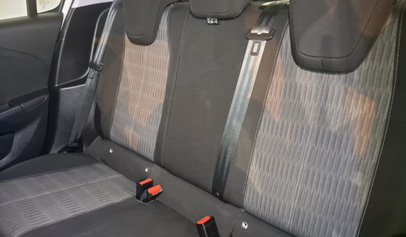 
								OPEL CORSA 1.2 EDITION completo									