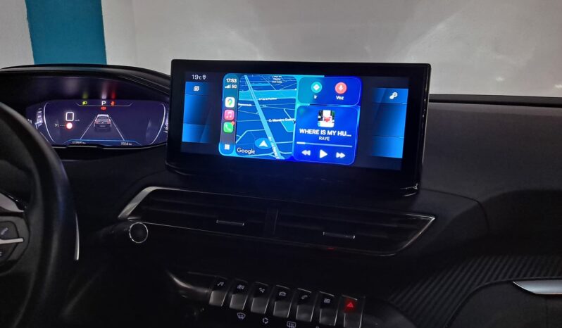 
								PEUGEOT 5008 1.2 S&S ALLURE completo									