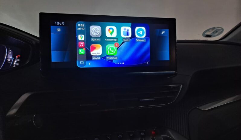 
								PEUGEOT 5008 1.2 S&S ALLURE completo									