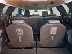 
										PEUGEOT 5008 1.2 S&S ALLURE completo									