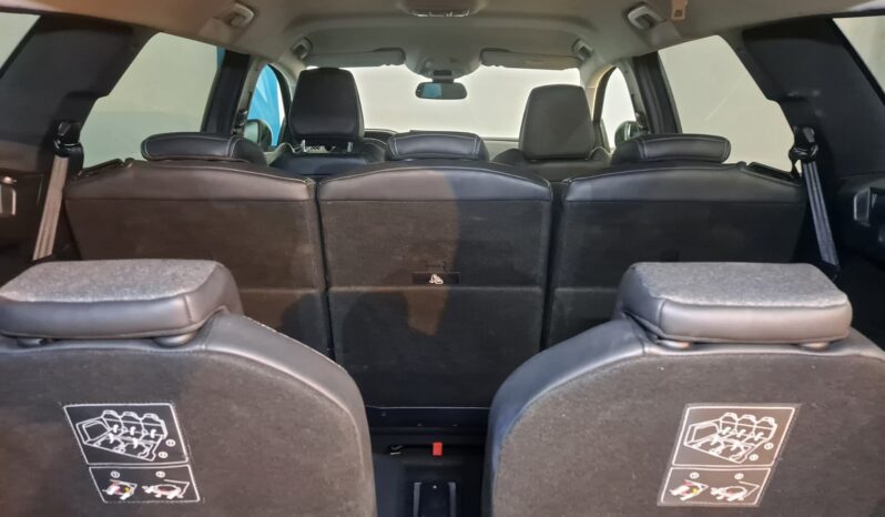 
								PEUGEOT 5008 1.2 S&S ALLURE completo									