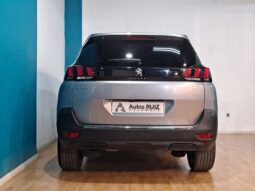 
										PEUGEOT 5008 1.2 S&S ALLURE completo									