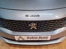 
										PEUGEOT 5008 1.2 S&S ALLURE completo									