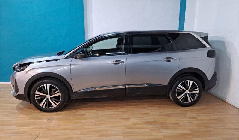 
								PEUGEOT 5008 1.2 S&S ALLURE completo									