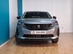 
										PEUGEOT 5008 1.2 S&S ALLURE completo									