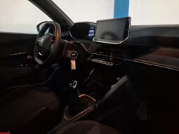 
										PEUGEOT 2008 1.2 STYLE completo									