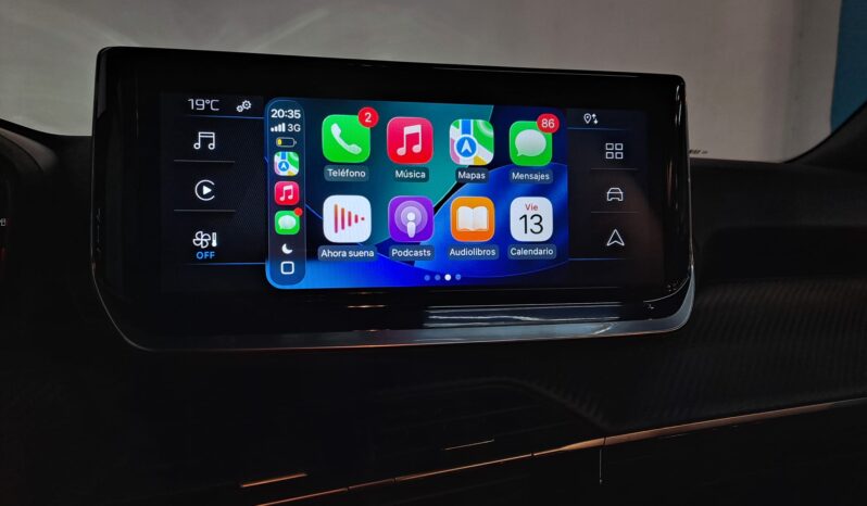 
								PEUGEOT 2008 1.2 STYLE completo									