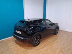 
										PEUGEOT 2008 1.2 STYLE completo									