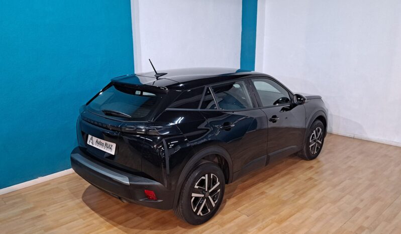 
								PEUGEOT 2008 1.2 STYLE completo									