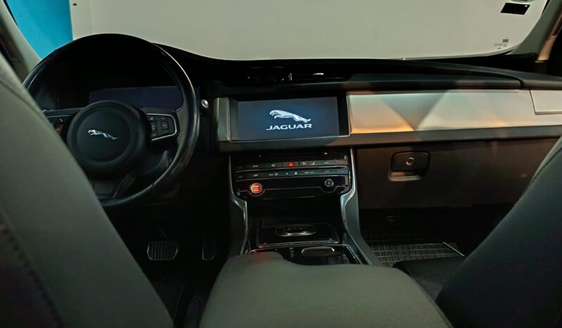 
								JAGUAR XF 2.0 G TDI completo									