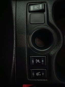 
										NISSAN X-TRAIL 1.3 completo									