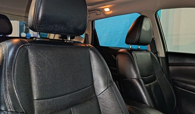 
								NISSAN X-TRAIL 1.3 completo									