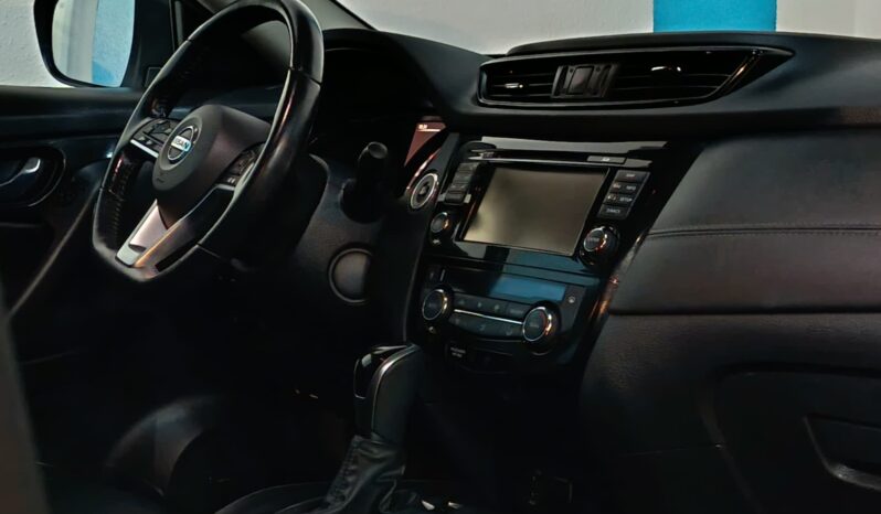 
								NISSAN X-TRAIL 1.3 completo									