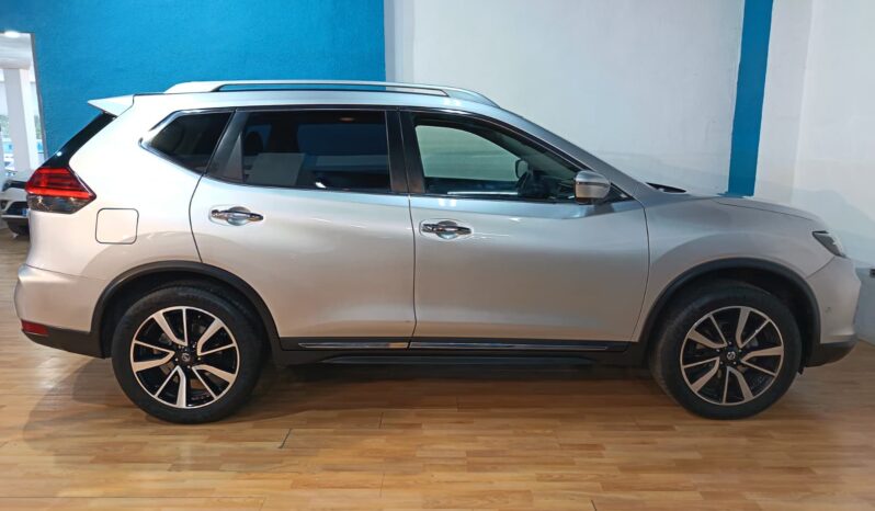 
								NISSAN X-TRAIL 1.3 completo									