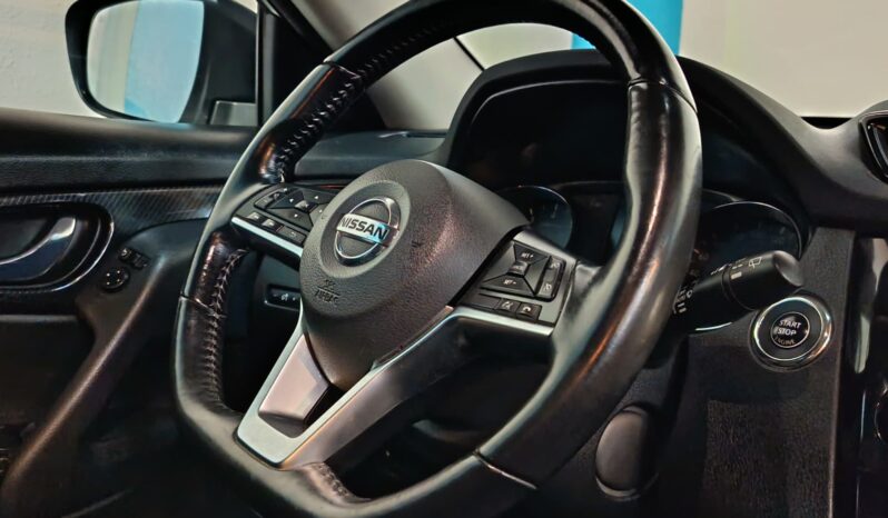 
								NISSAN X-TRAIL 1.3 completo									