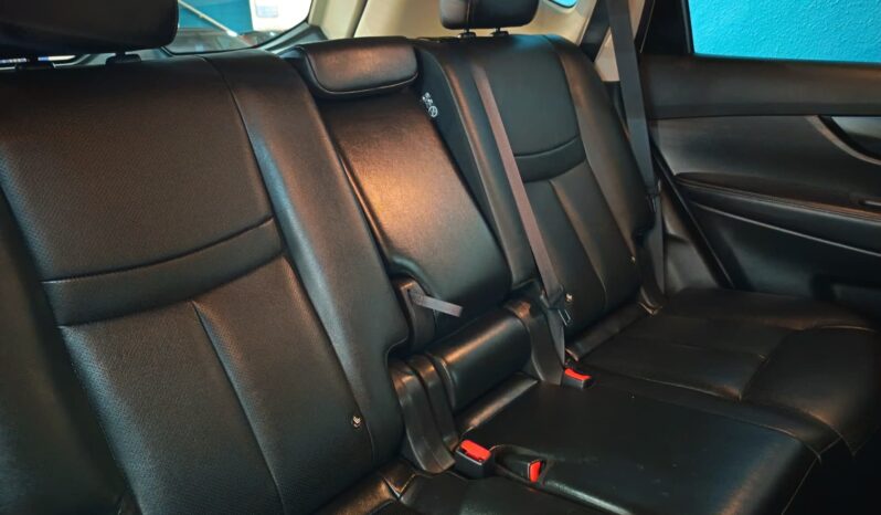 
								NISSAN X-TRAIL 1.3 completo									