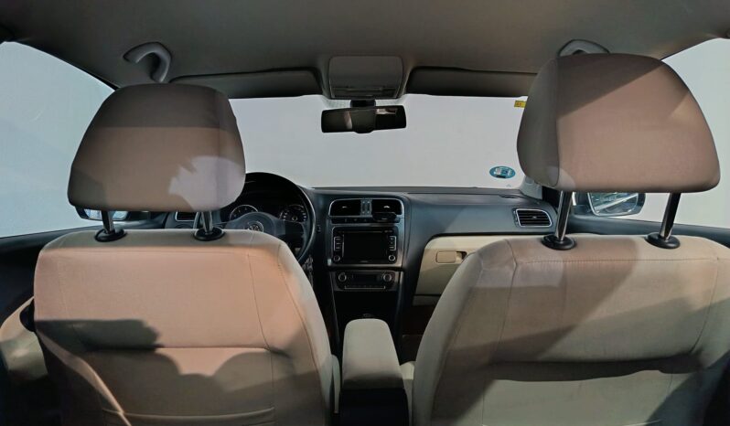 
								VOLKSWAGEN POLO 1.2 TSI completo									