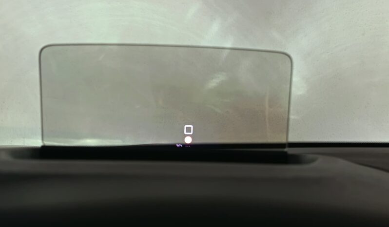 
								CITROEN C4 1.2 BLUEHDI completo									