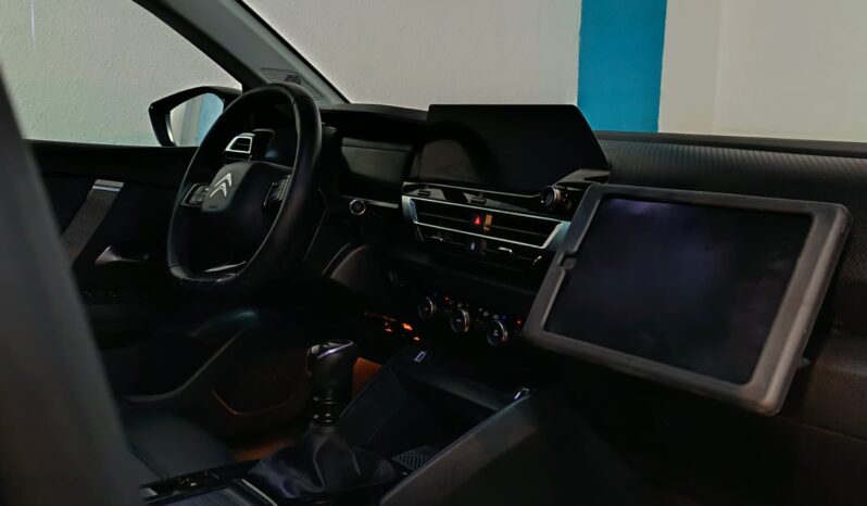 
								CITROEN C4 1.2 BLUEHDI completo									