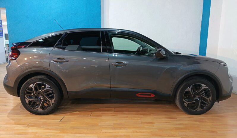 
								CITROEN C4 1.2 BLUEHDI completo									