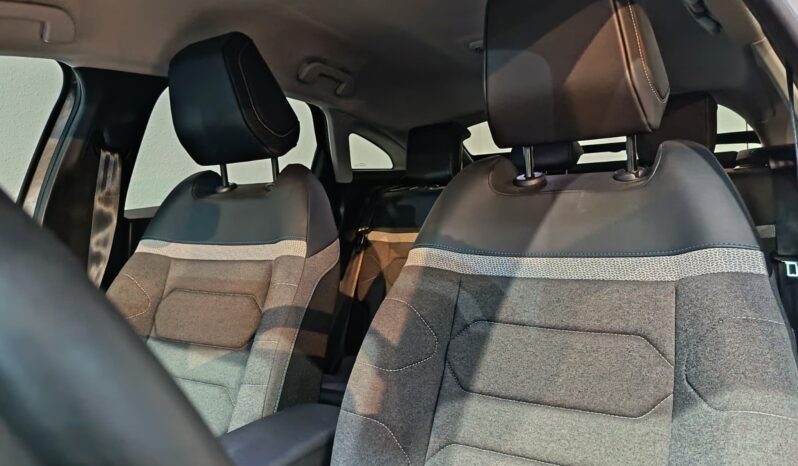 
								CITROEN C4 1.2 BLUEHDI completo									