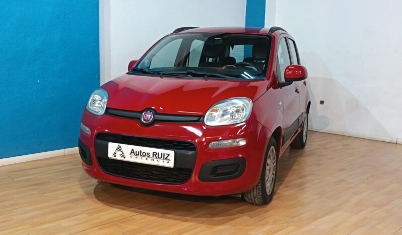 
								FIAT PANDA 1.2 LOUNGE completo									