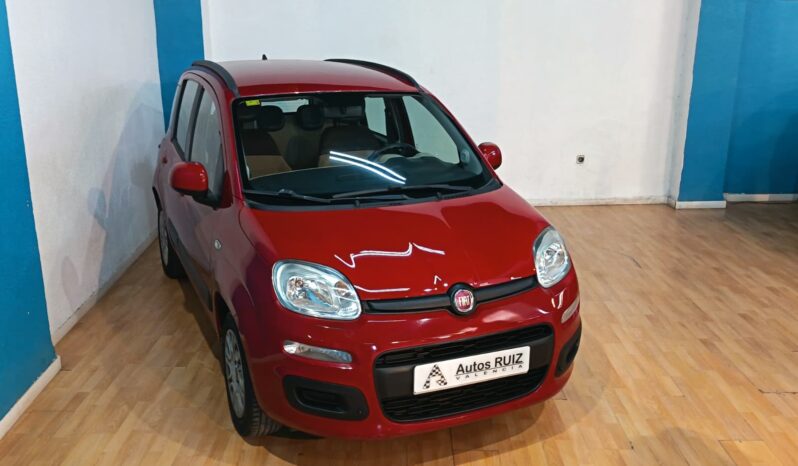 
								FIAT PANDA 1.2 LOUNGE completo									