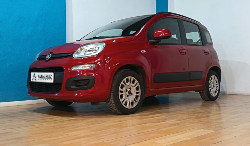 
								FIAT PANDA 1.2 LOUNGE completo									