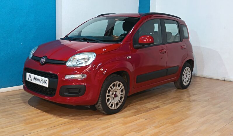 
								FIAT PANDA 1.2 LOUNGE completo									