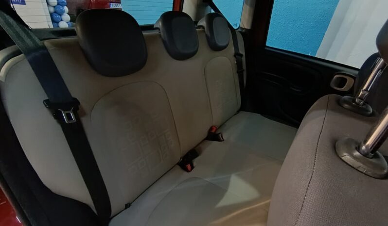 
								FIAT PANDA 1.2 LOUNGE completo									