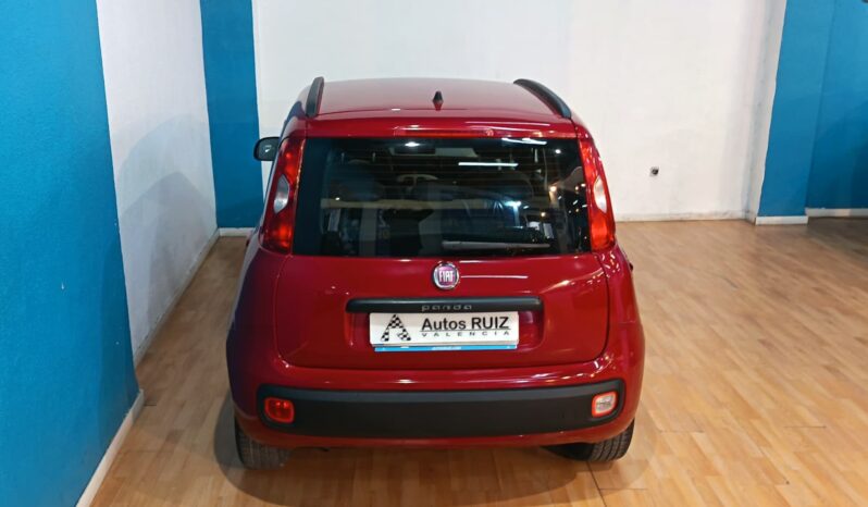 
								FIAT PANDA 1.2 LOUNGE completo									