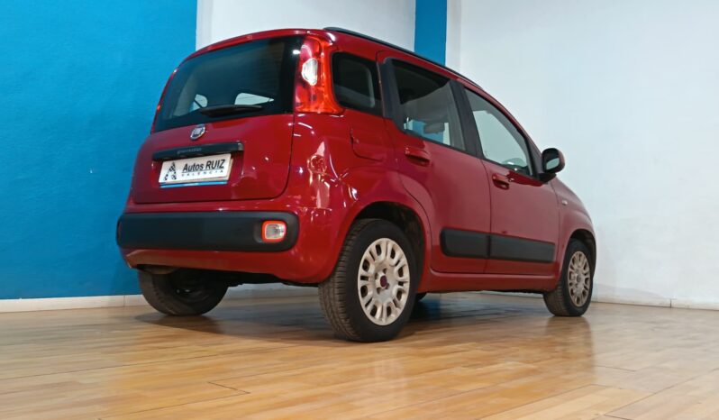 
								FIAT PANDA 1.2 LOUNGE completo									