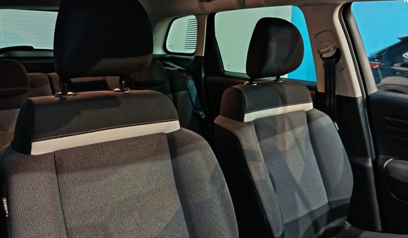 
								CITROEN C3 AIRCROSS S&S SHINE completo									