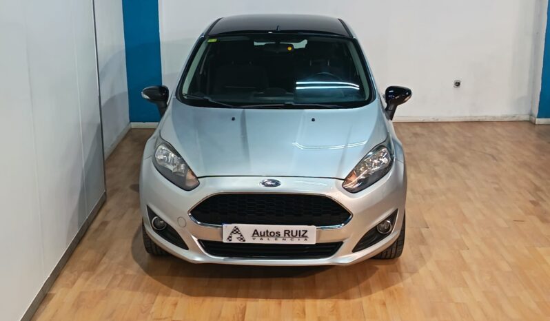 
								FORD FIESTA 1.2 TREND completo									