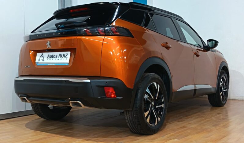 
								PEUGEOT 2008 1.2 ACTIVE completo									