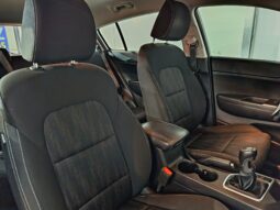 
										KIA SPORTAGE 1.6 GDI CONCEPT completo									