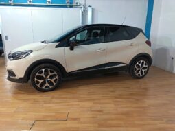 
										RENAULT CAPTUR 1.0 TCE ZEN completo									