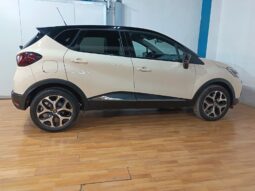 
										RENAULT CAPTUR 1.0 TCE ZEN completo									