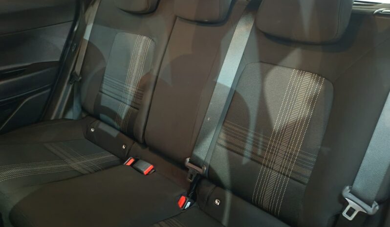 
								HYUNDAI I.10 MPI ESSENCE completo									