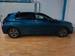 
										PEUGEOT 308 1.2 STYLE completo									